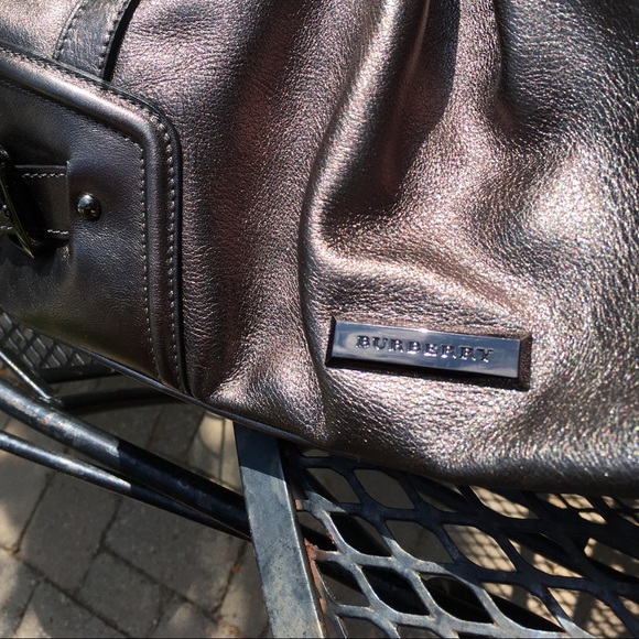 BURBERRY PURSE - Picture 4 of 7